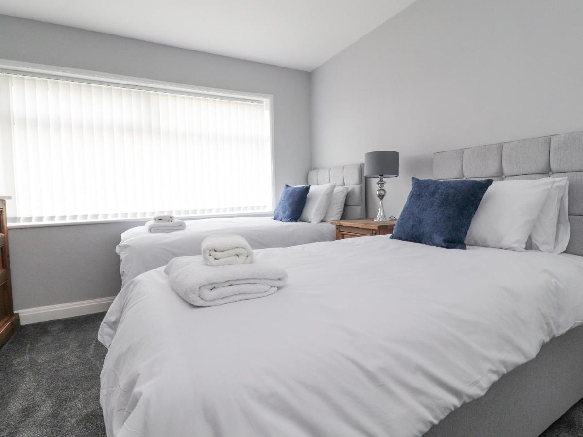 Vila 23 Ryden Avenue Cleveleys Exteriér fotografie